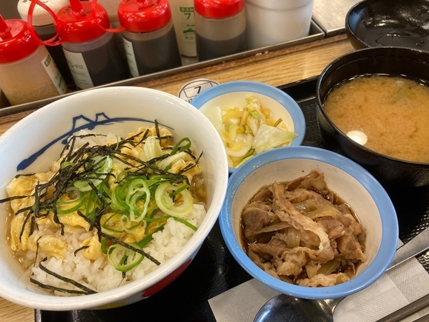 うちの社食から 11 10 社食と立ち飲み 前髪くるくる