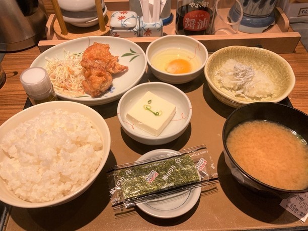 うちの社食から 05 17 社食と立ち飲み 前髪くるくる